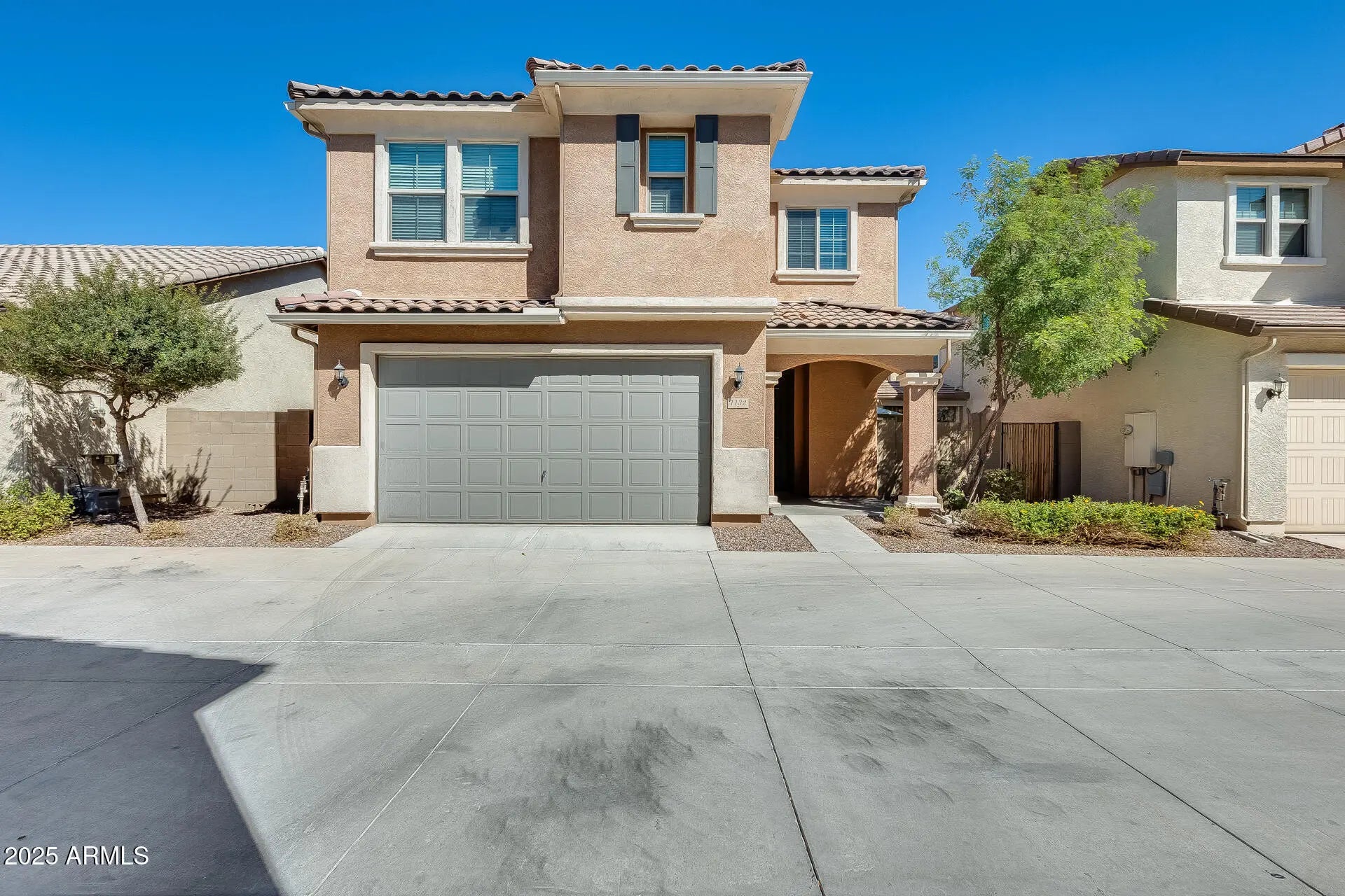 Photo of Listing #6925356