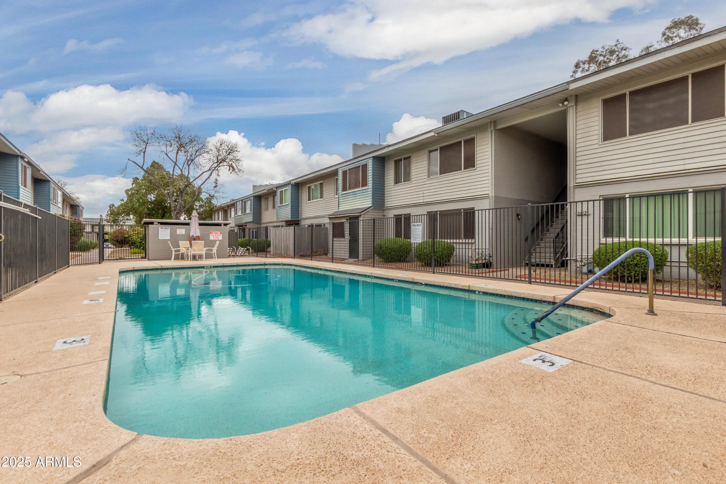 Photo of Listing #6921817