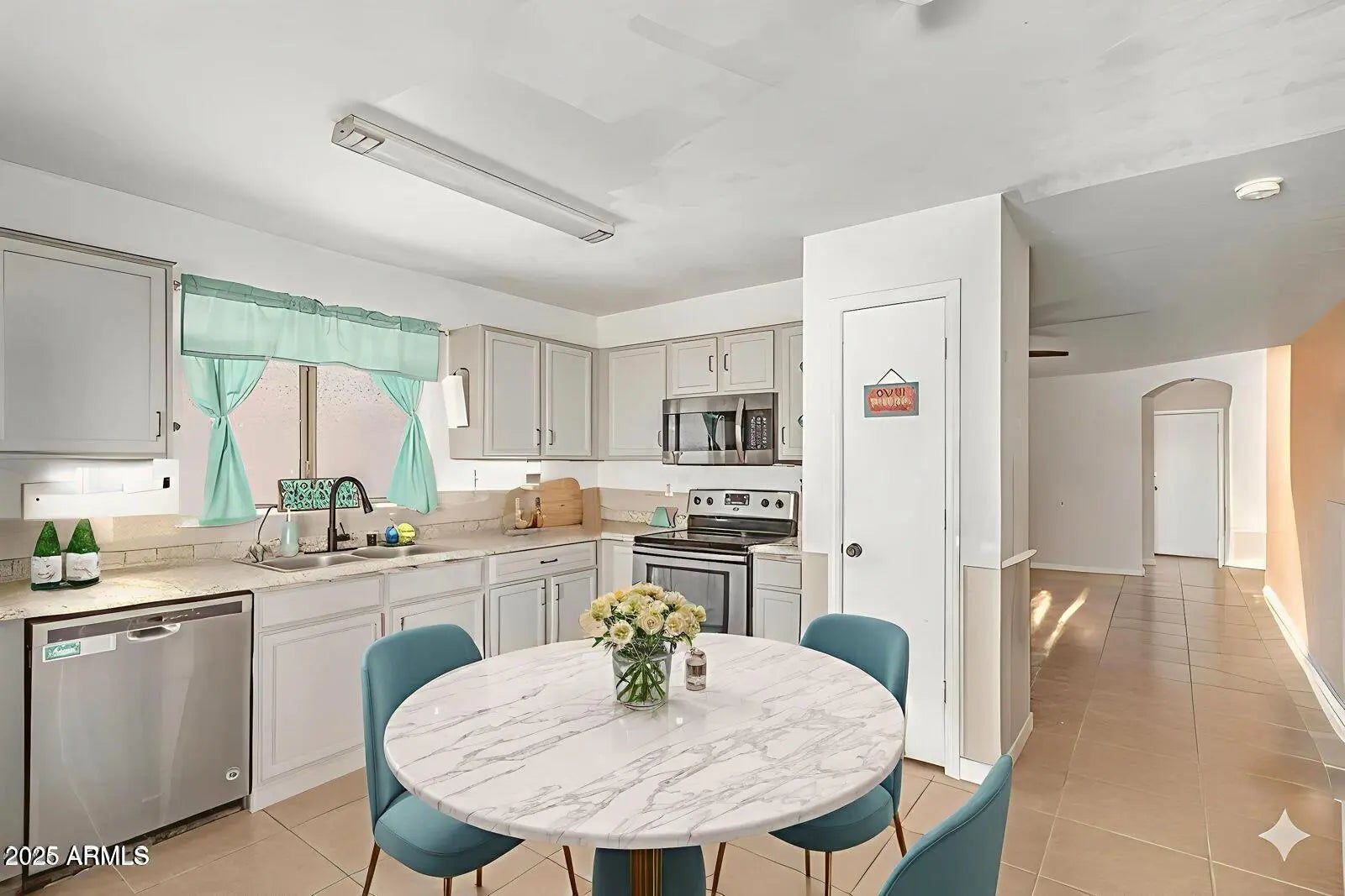 Photo of Listing #6924346