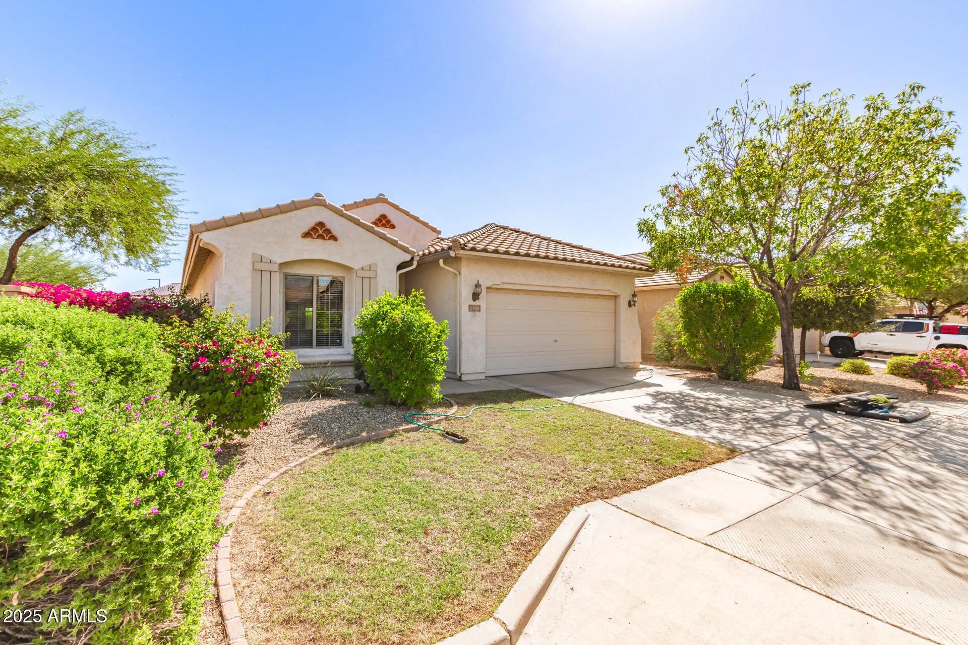 Photo of Listing #6921920