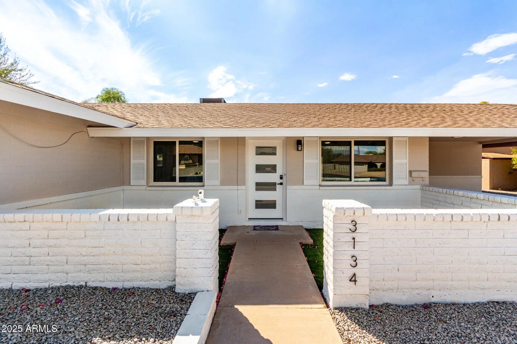 3134 S Evergreen Road, Tempe