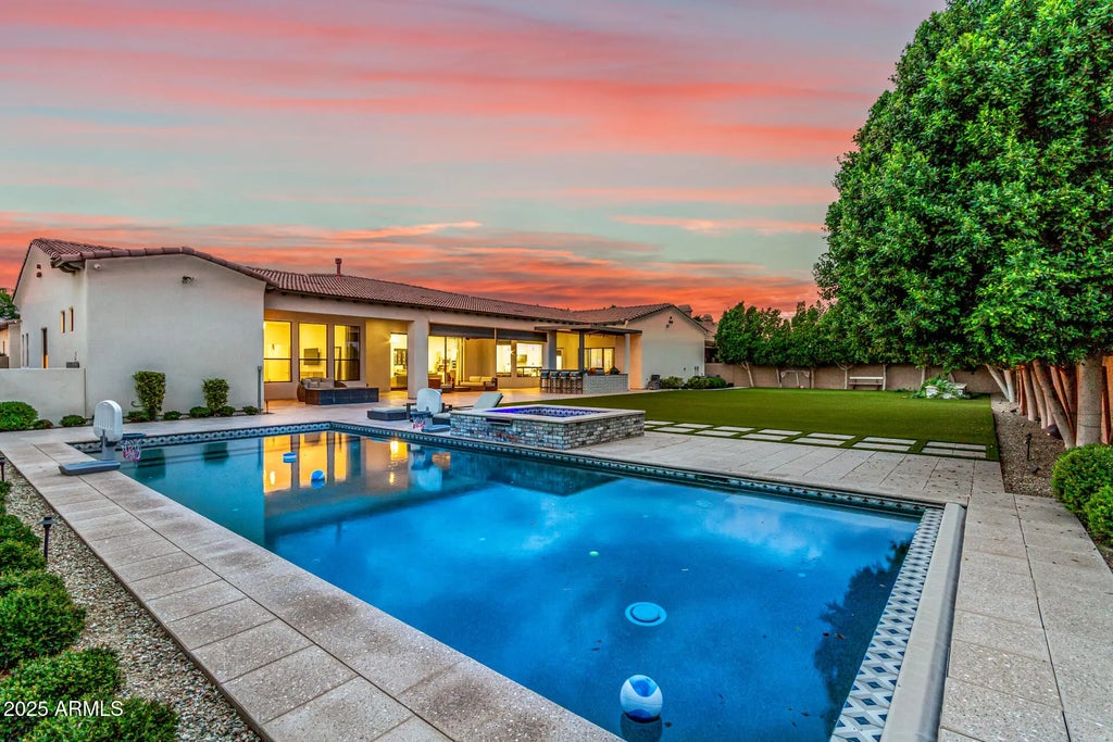 5940 S Gemstone Drive, Chandler