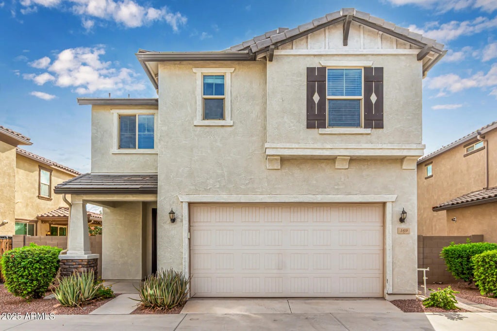 169 E Bluejay Drive, Chandler
