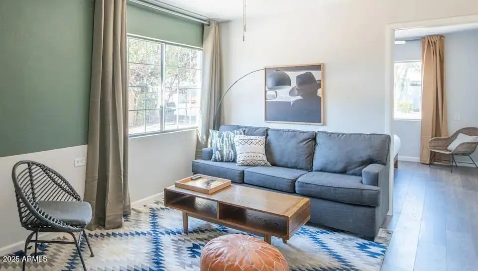 Photo of Listing #6922233