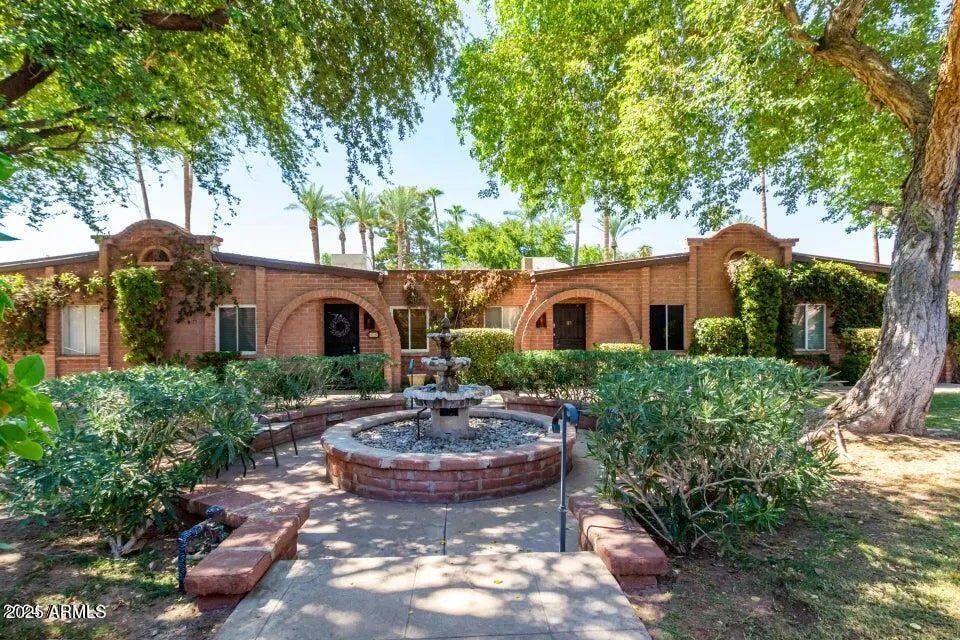 Photo of Listing #6922311