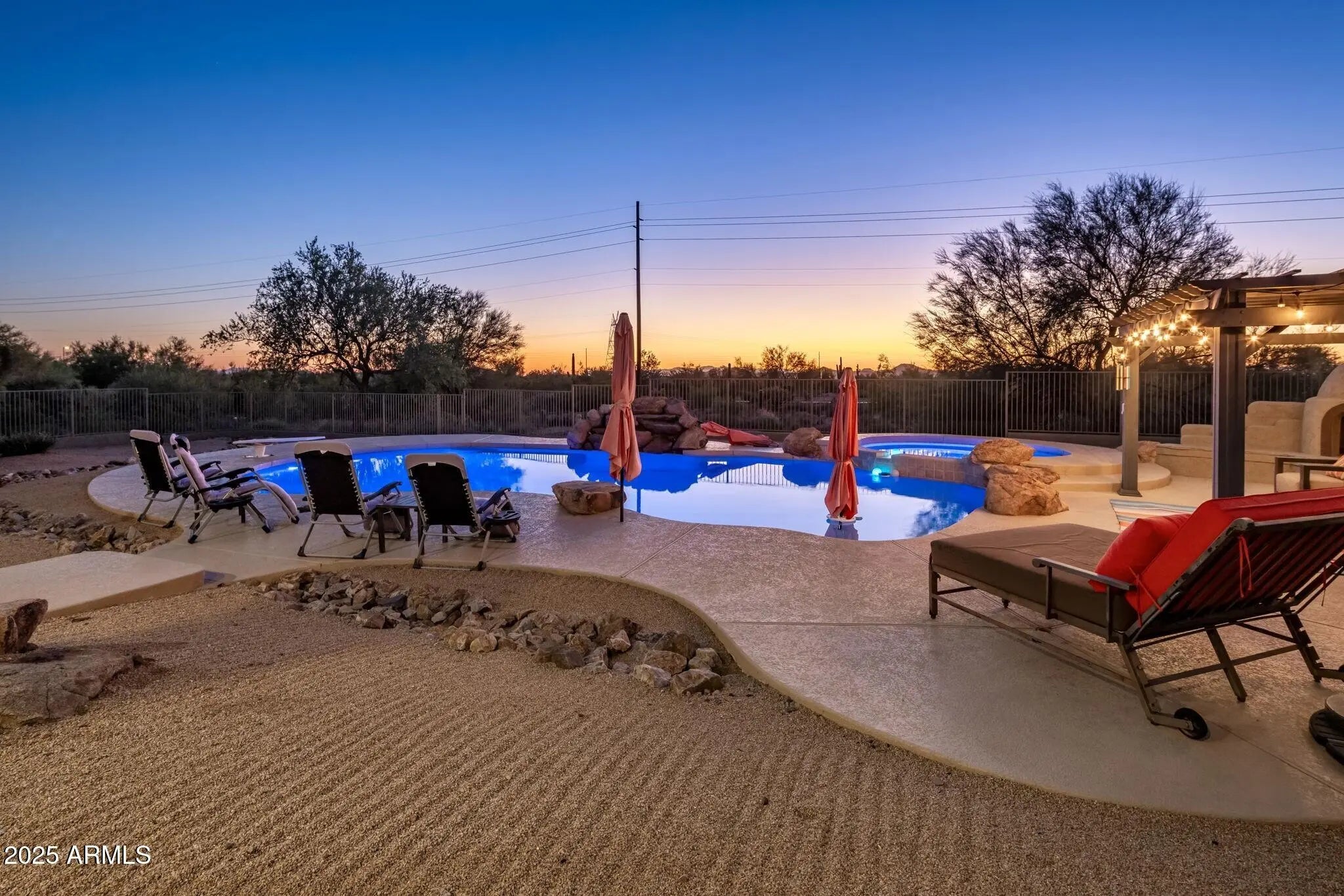 Photo of Listing #6929864