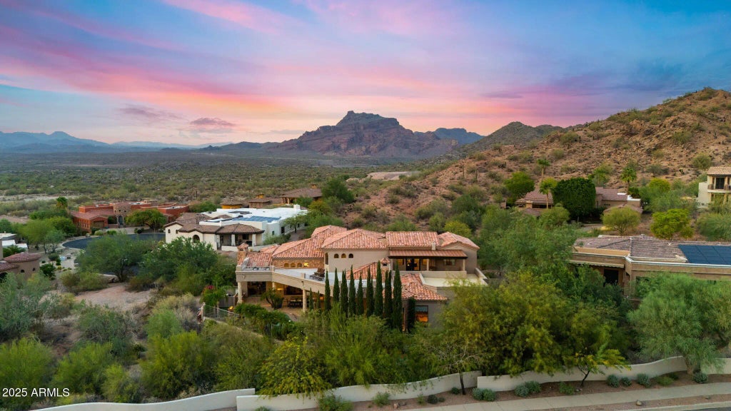4332 N Santiago Circle, Mesa