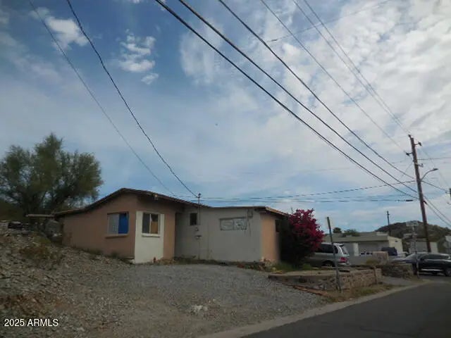 Photo of Listing #6923464