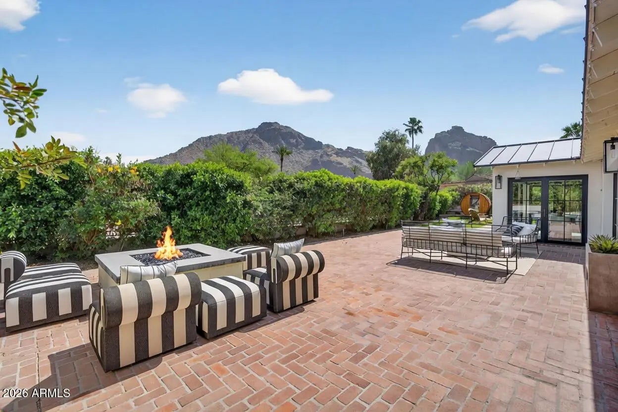 Photo of Listing #6925950