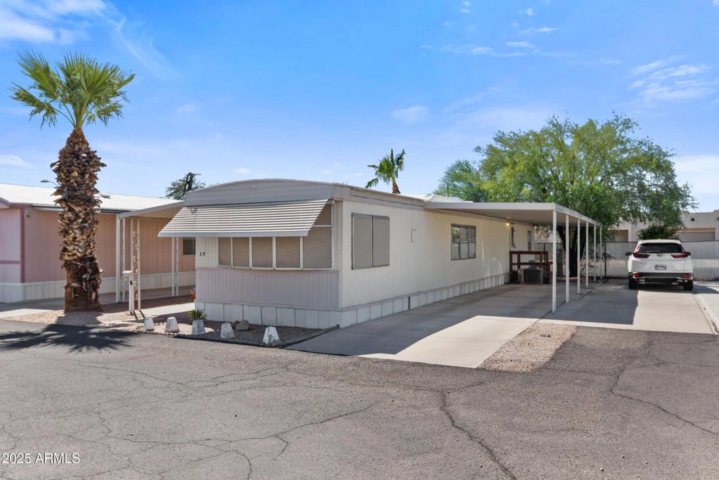 1030 N Delaware Drive (unit 17), Apache Junction