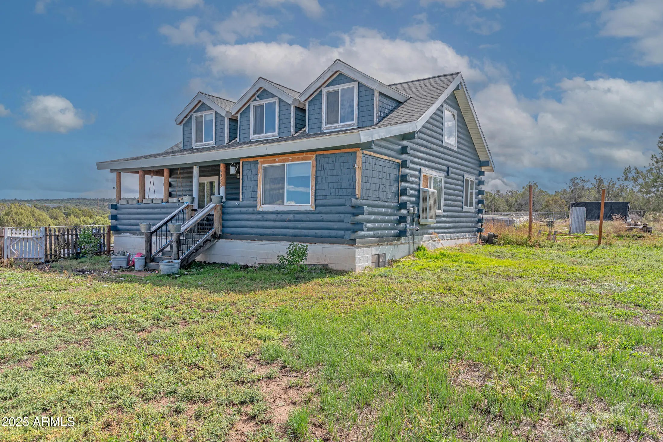 Photo of Listing #6932096