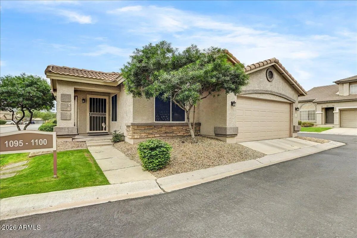 Photo of Listing #6968723