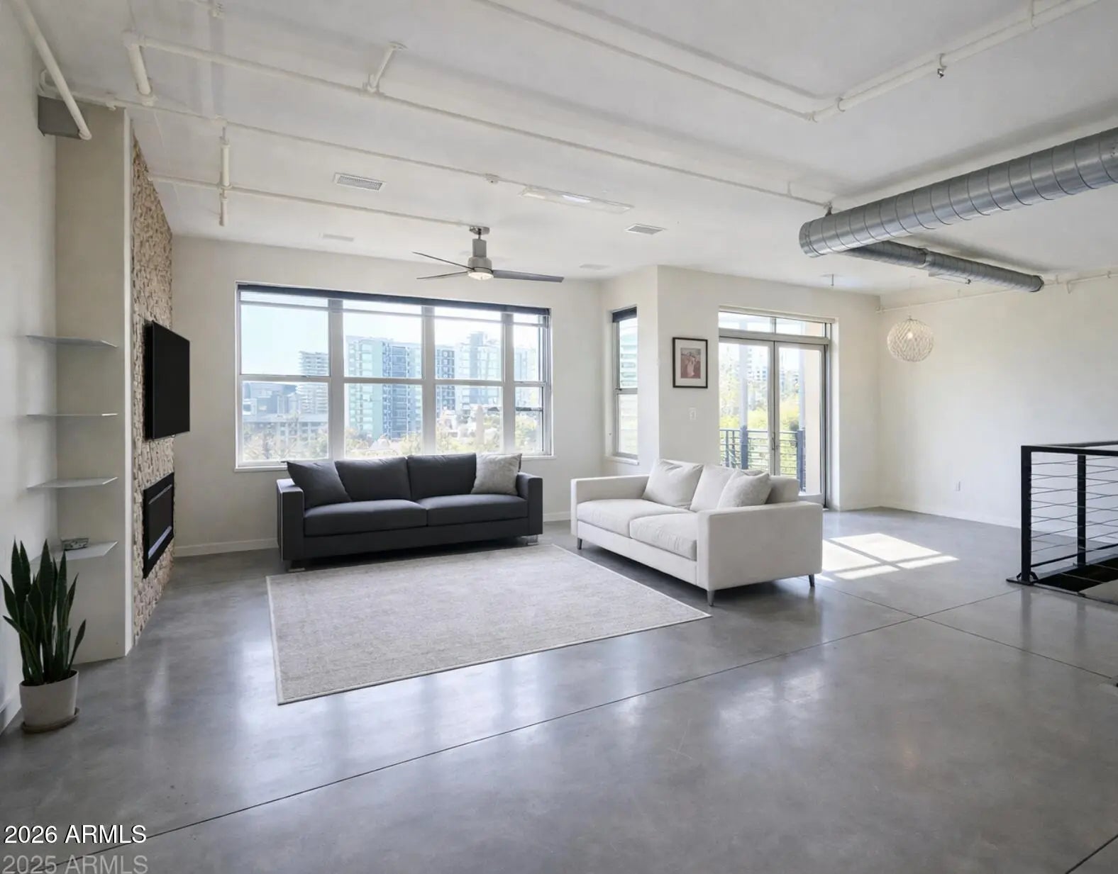 Photo of Listing #6924451