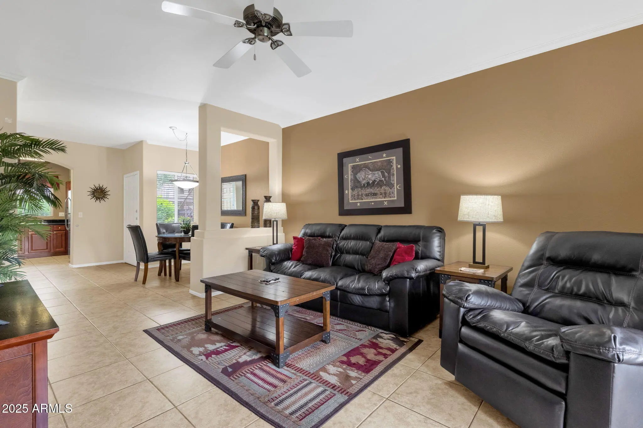 Photo of Listing #6923840