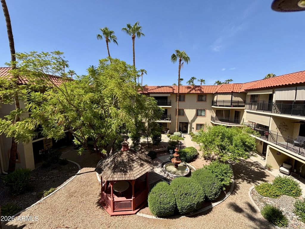 10330 W Thunderbird Boulevard (unit A316), Sun City