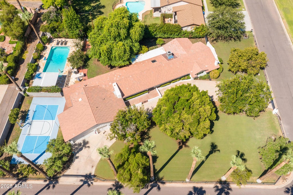 1101 W Royal Palm Road, Phoenix