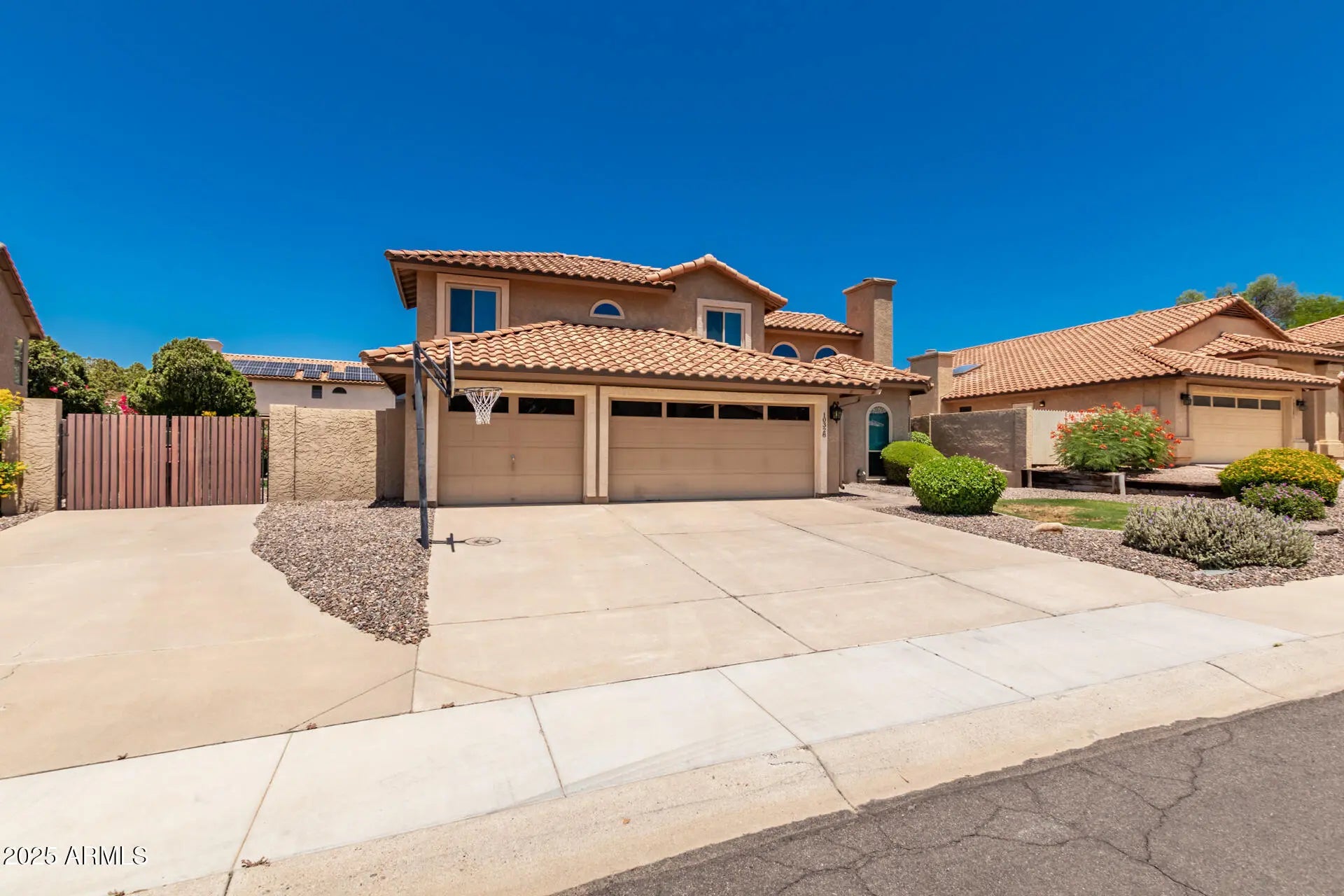 Photo of Listing #6923145