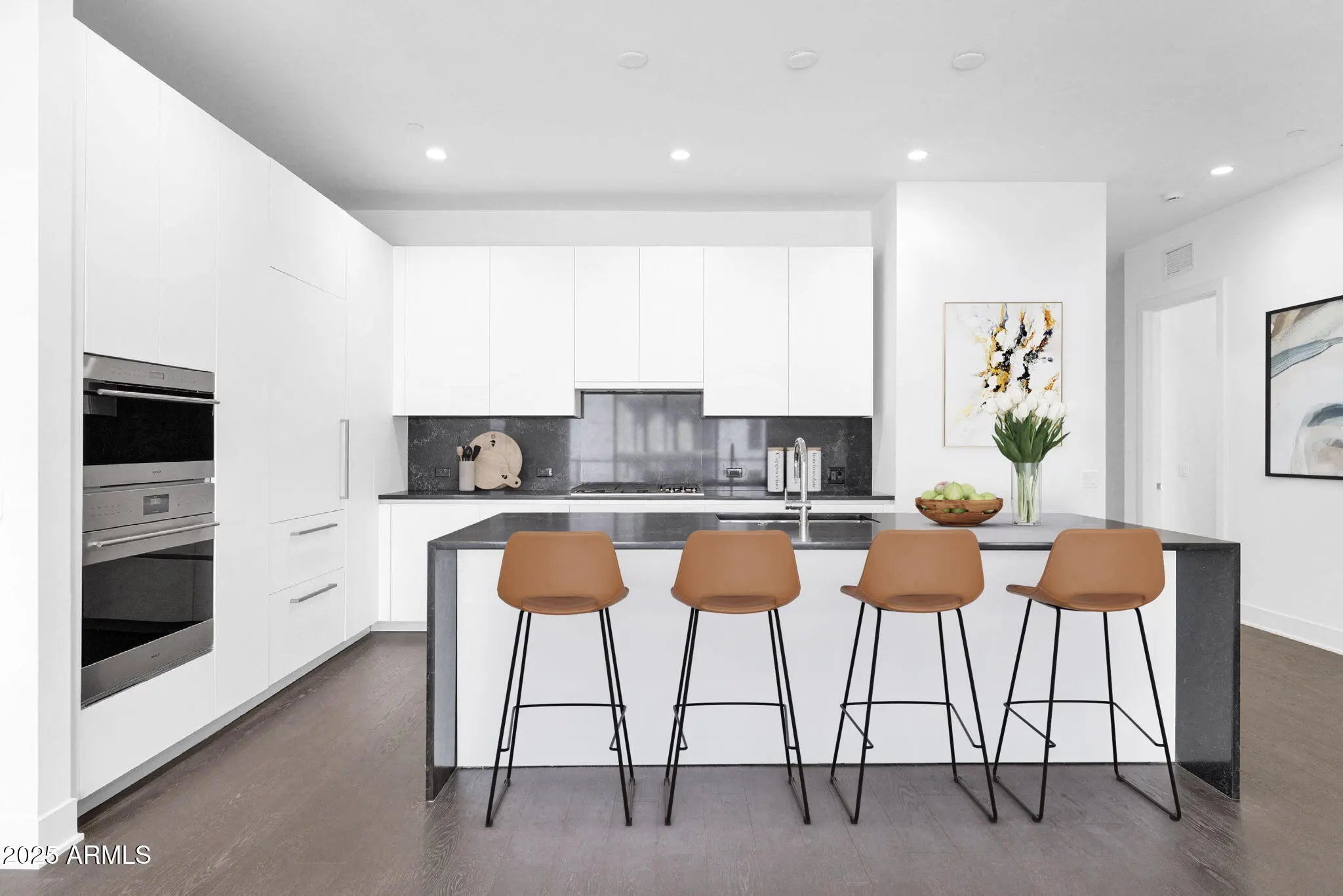 Photo of Listing #6923171