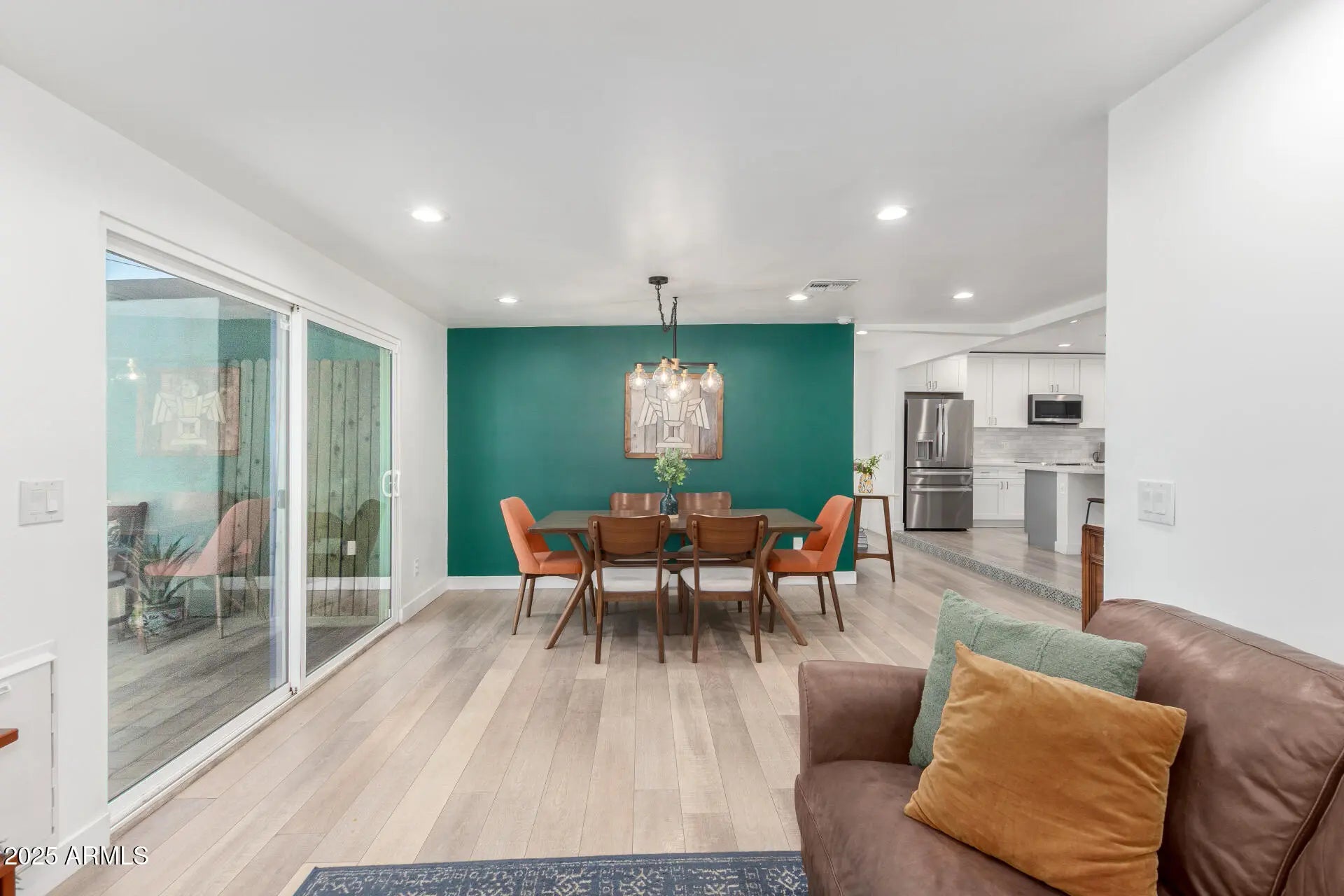 Photo of Listing #6923182