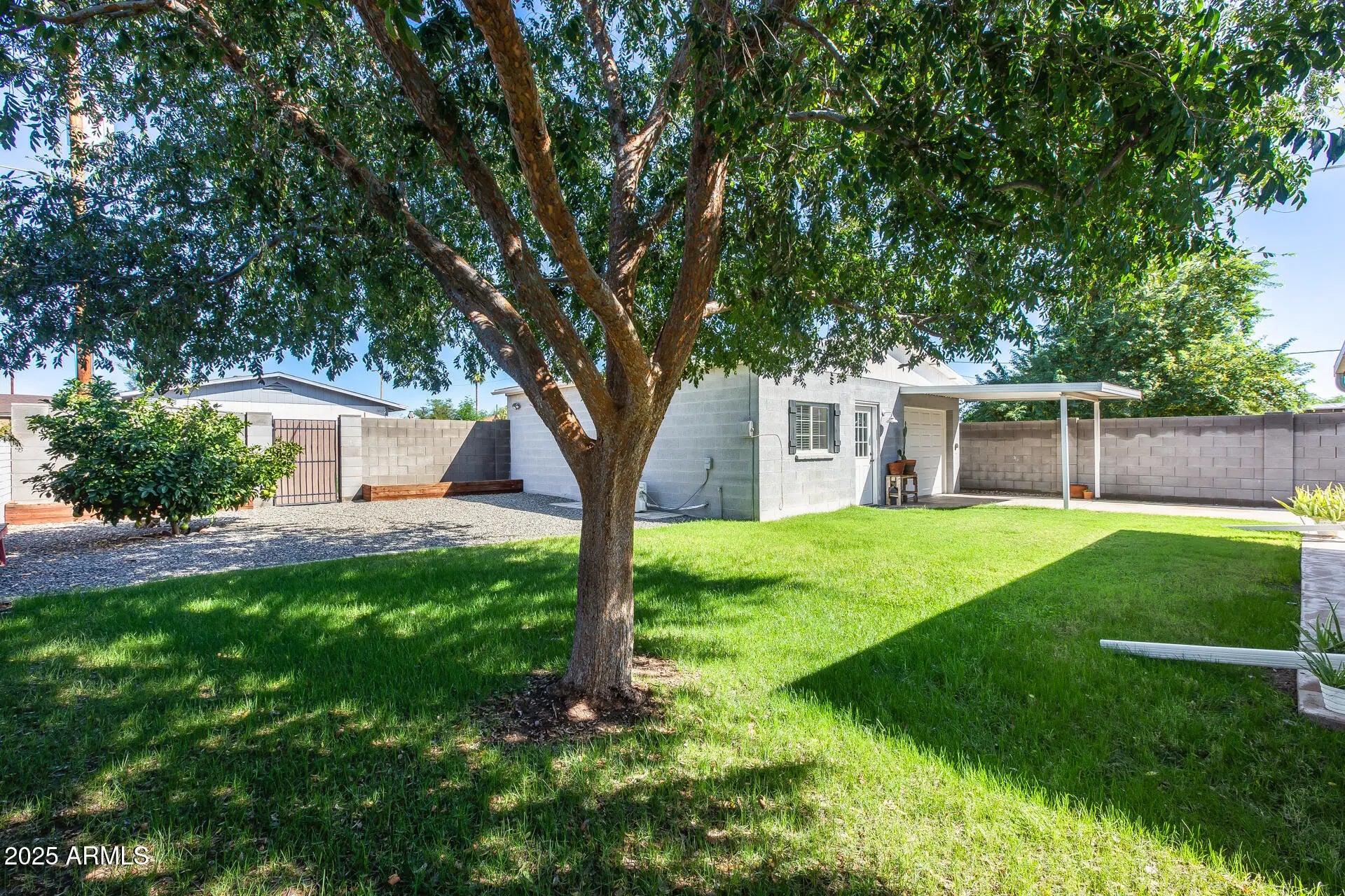 Photo of Listing #6923761