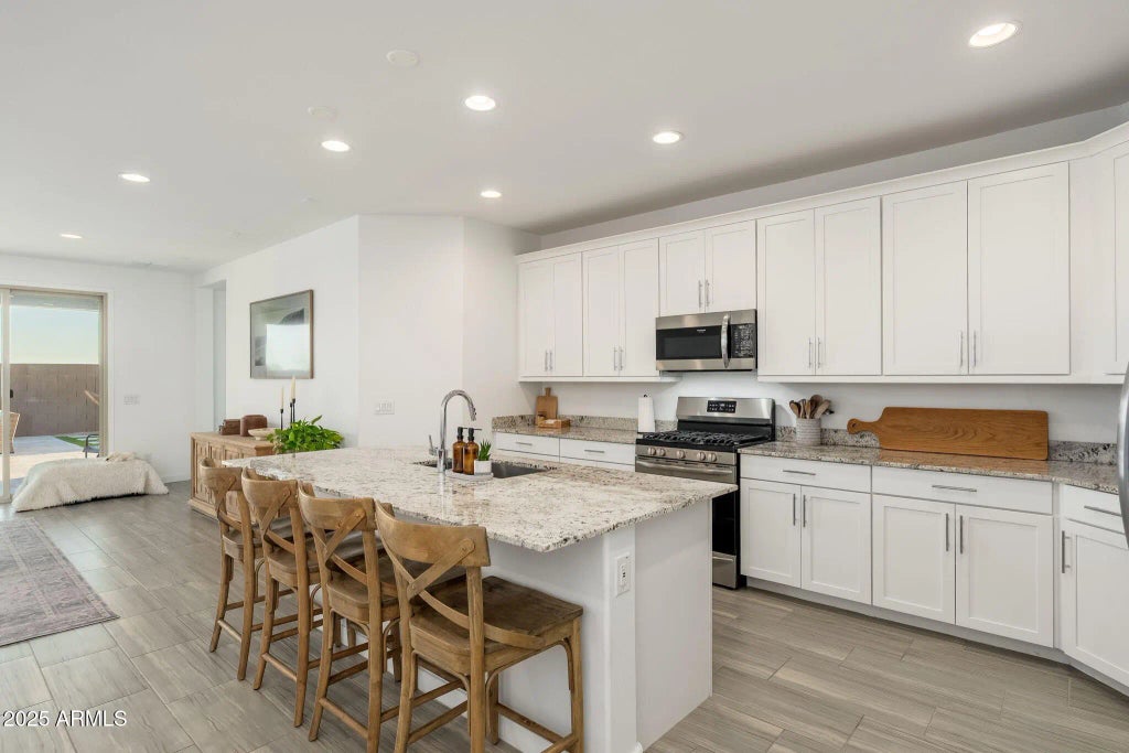 2179 W Burnside Trail, Phoenix