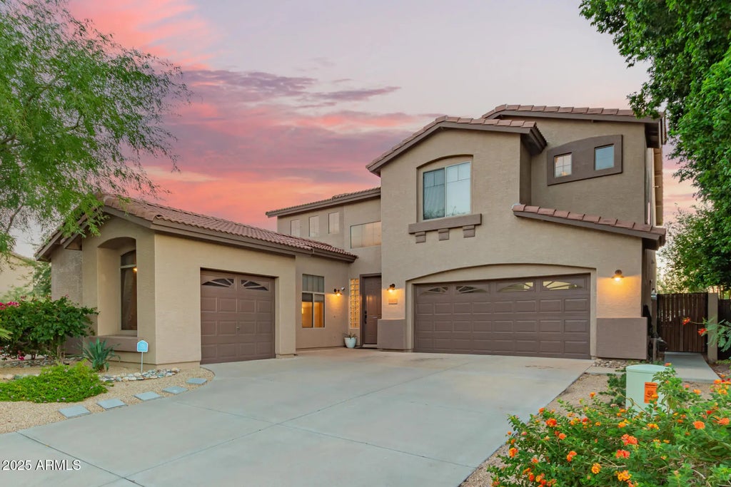 6003 W Oberlin Way, Phoenix