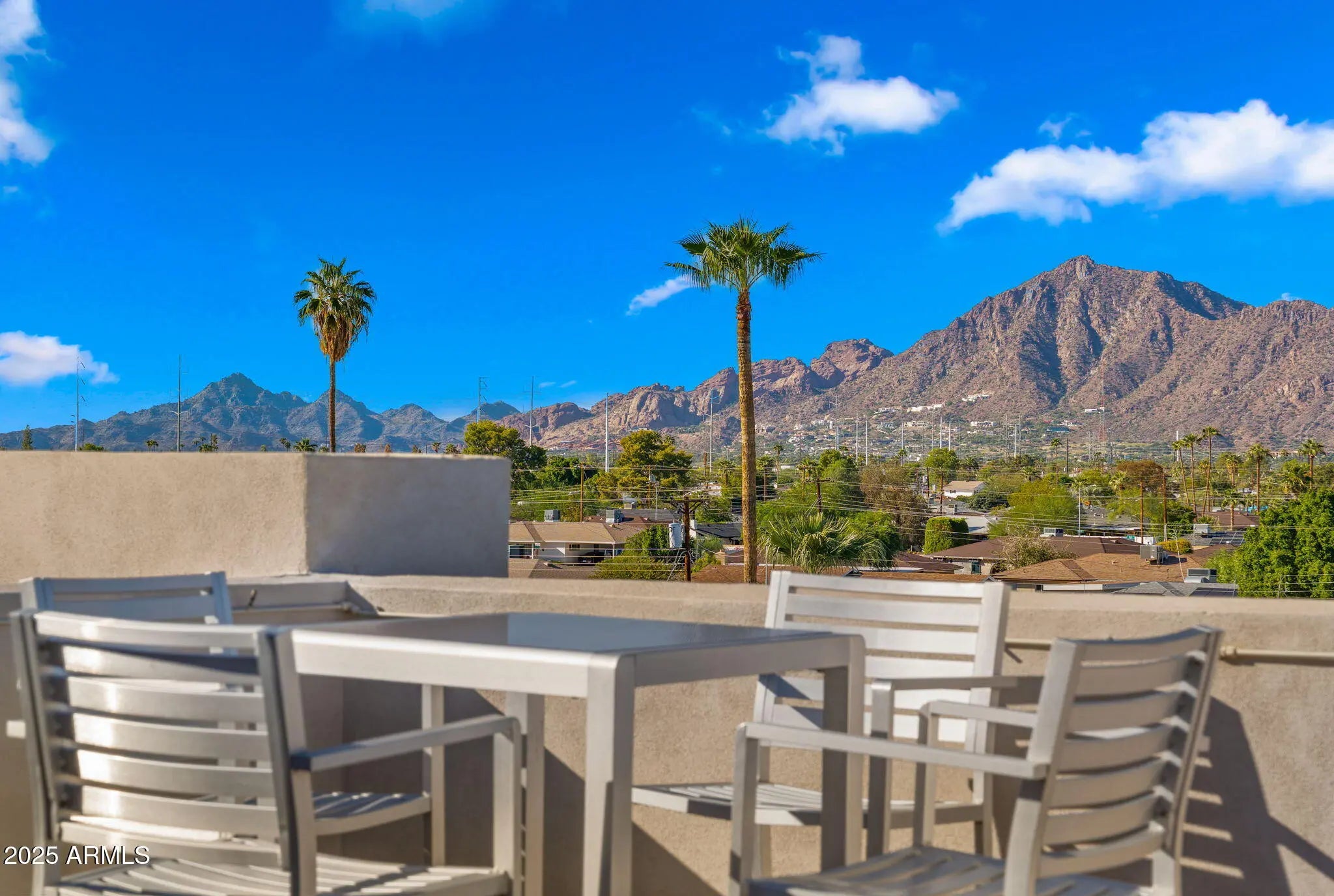 Photo of Listing #6923452