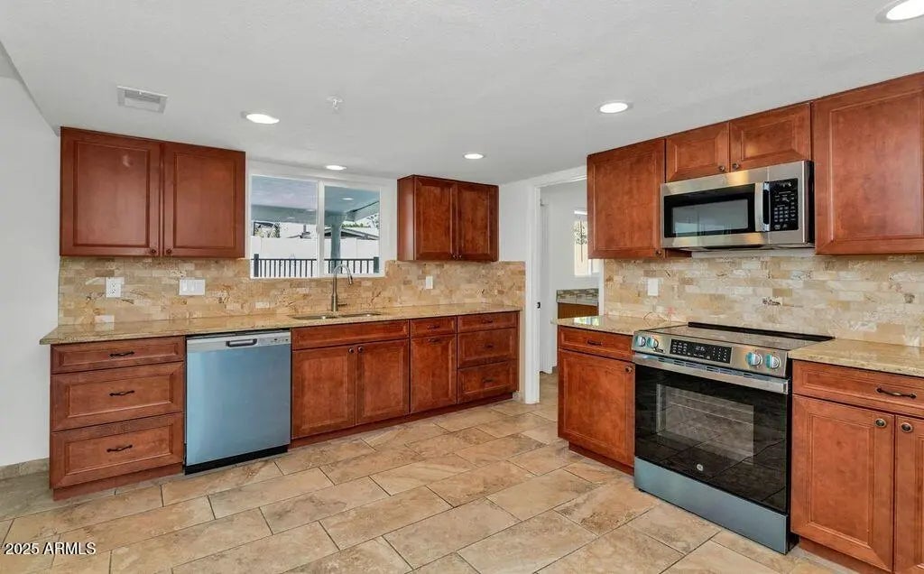 10624 N 25th Street, Phoenix