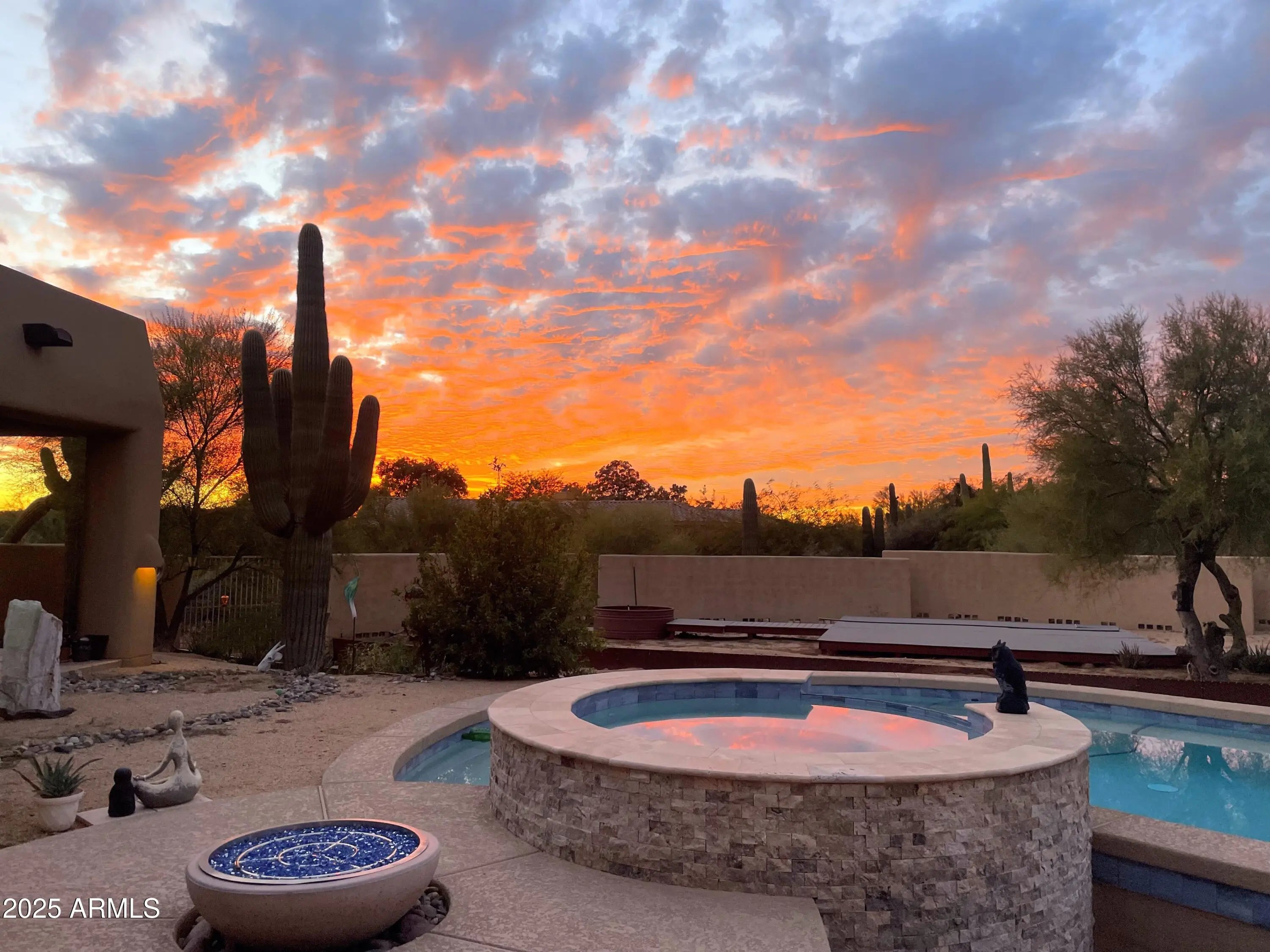 Photo of Listing #6924763