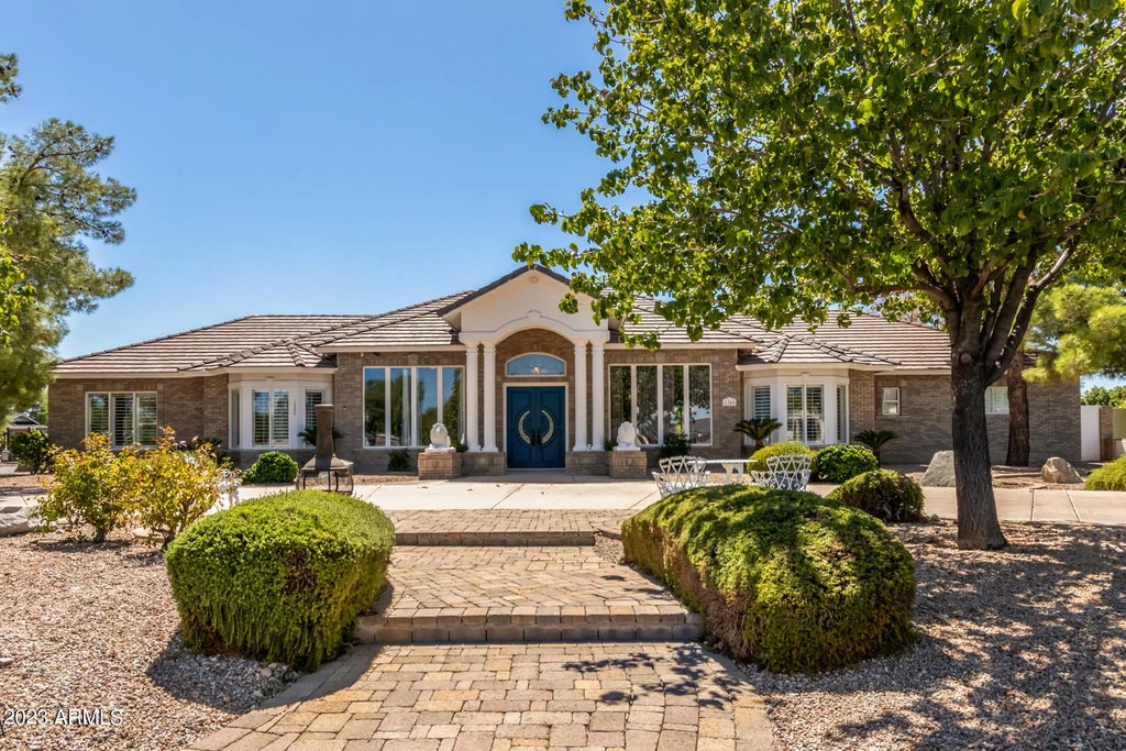 1309 E Salado Circle, Mesa
