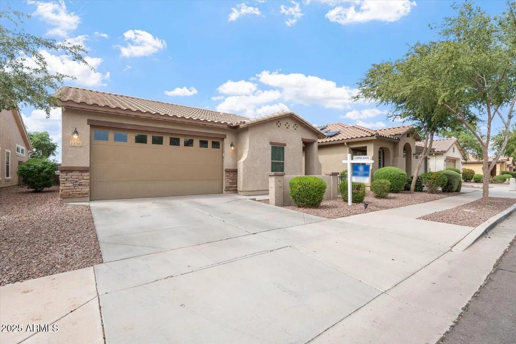 1138 S Olympic Drive, Gilbert