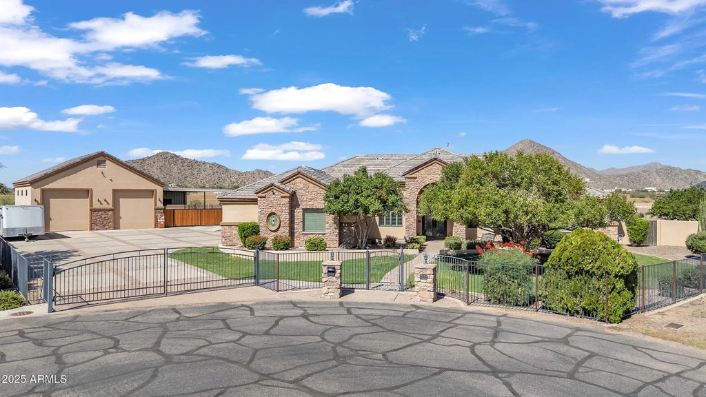 7172 W Gelding Lane, Coolidge