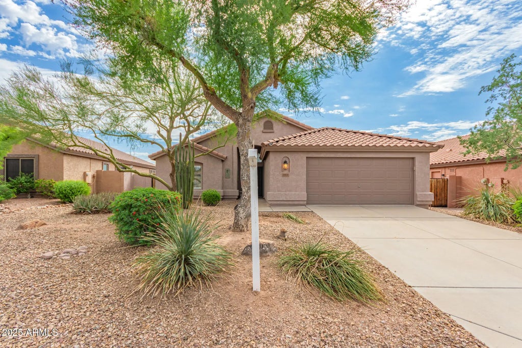 6803 E Las Animas Trail, Gold Canyon
