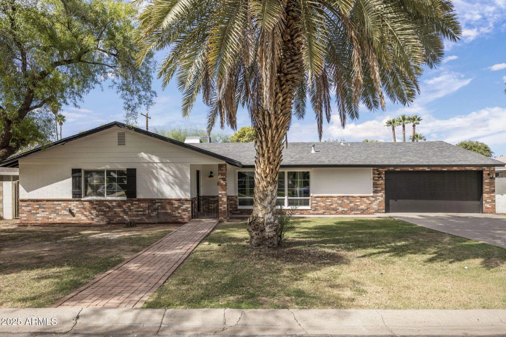 6112 N 11th Avenue, Phoenix