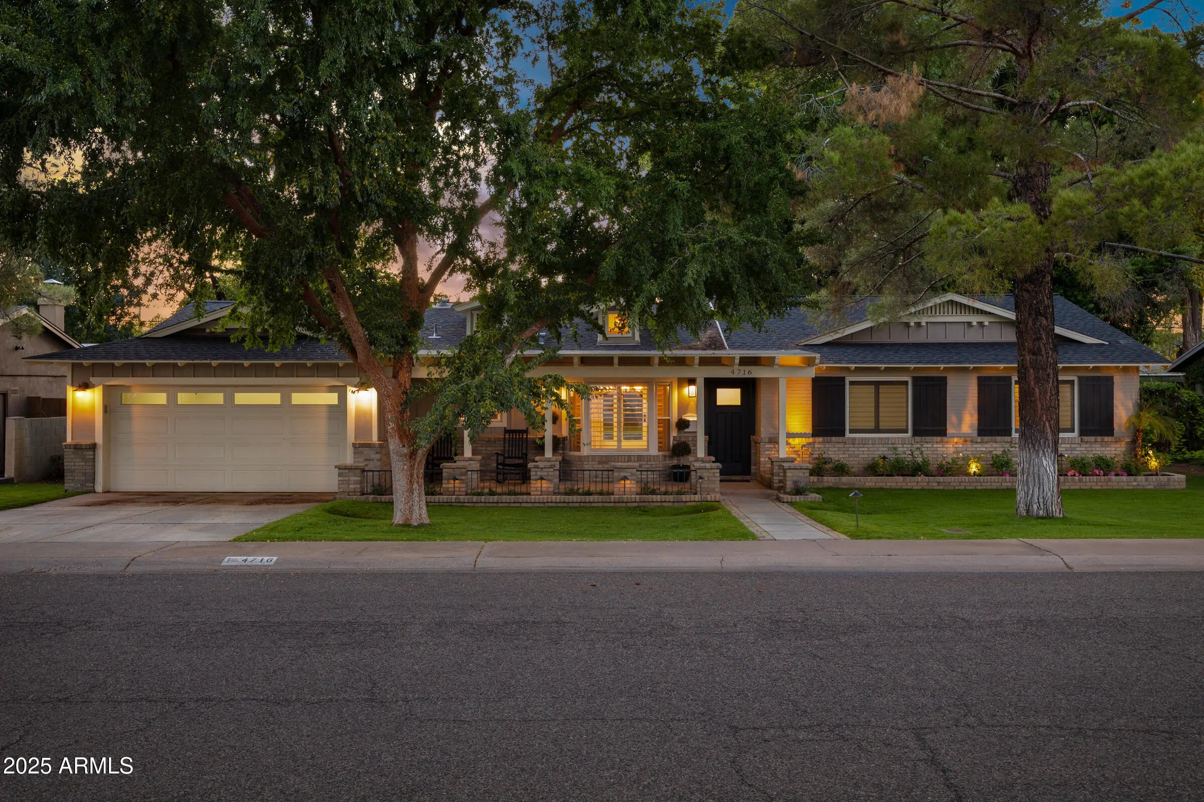 Photo of Listing #6937496