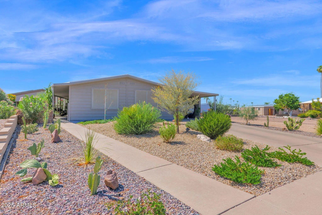 2250 N Floyd Drive, Mesa