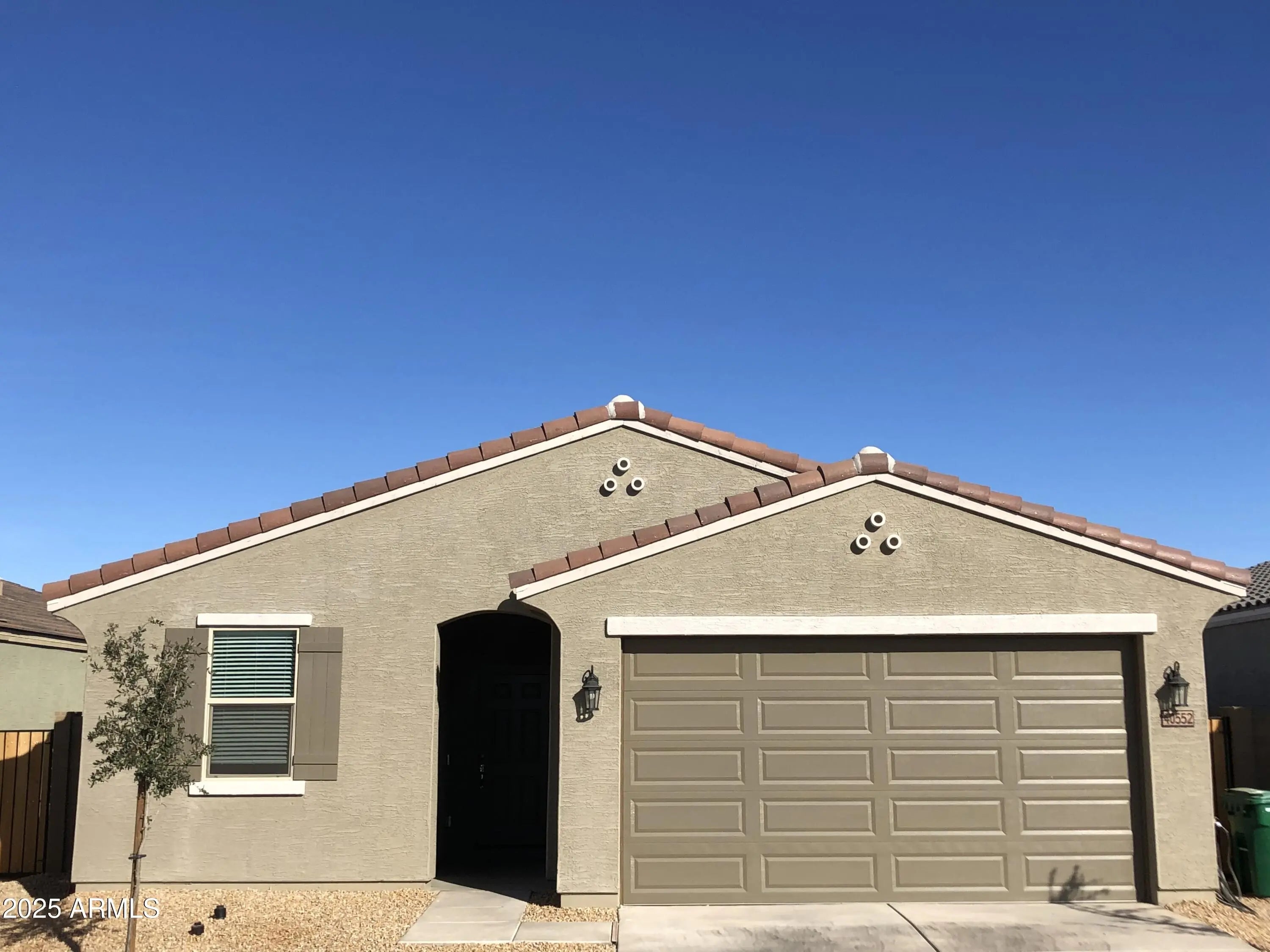 Photo of Listing #6923835