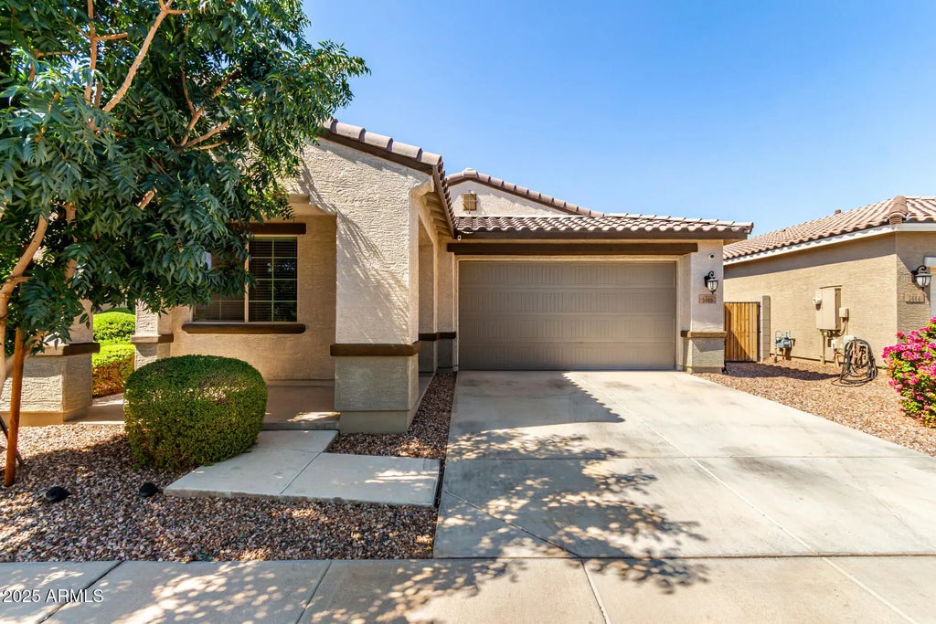 5660 N 109th Avenue, Phoenix