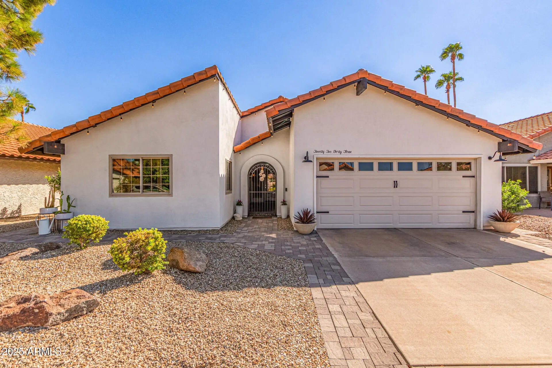 Photo of Listing #6924033