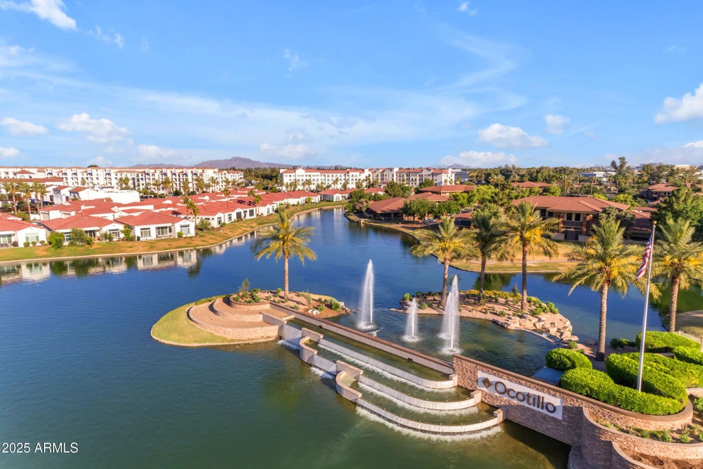 2777 W Queen Creek Road (unit 14), Chandler