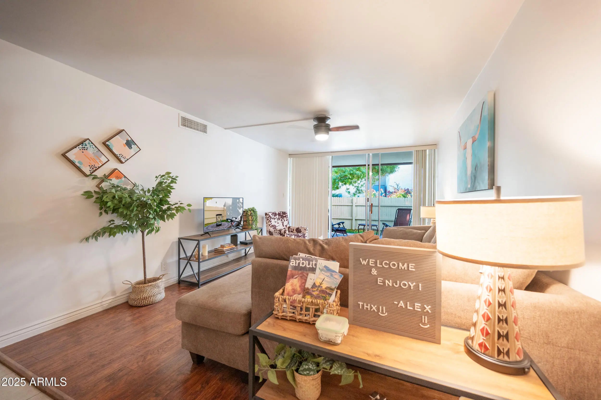 Photo of Listing #6924644