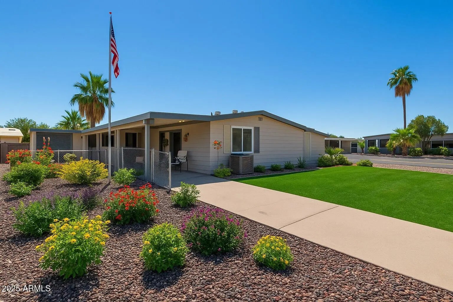 Photo of Listing #6924246