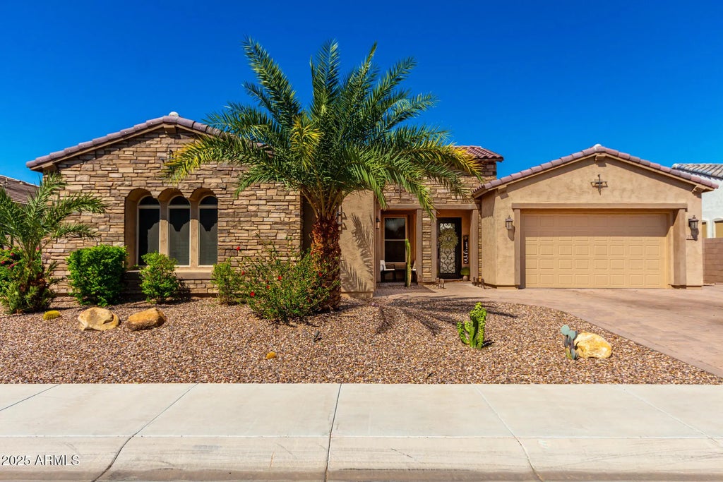 2570 E Thornton Court, Gilbert