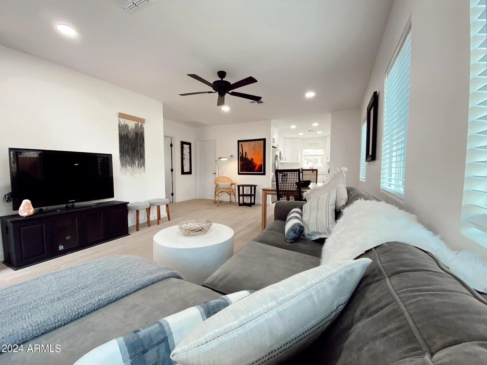 Photo of Listing #6924013