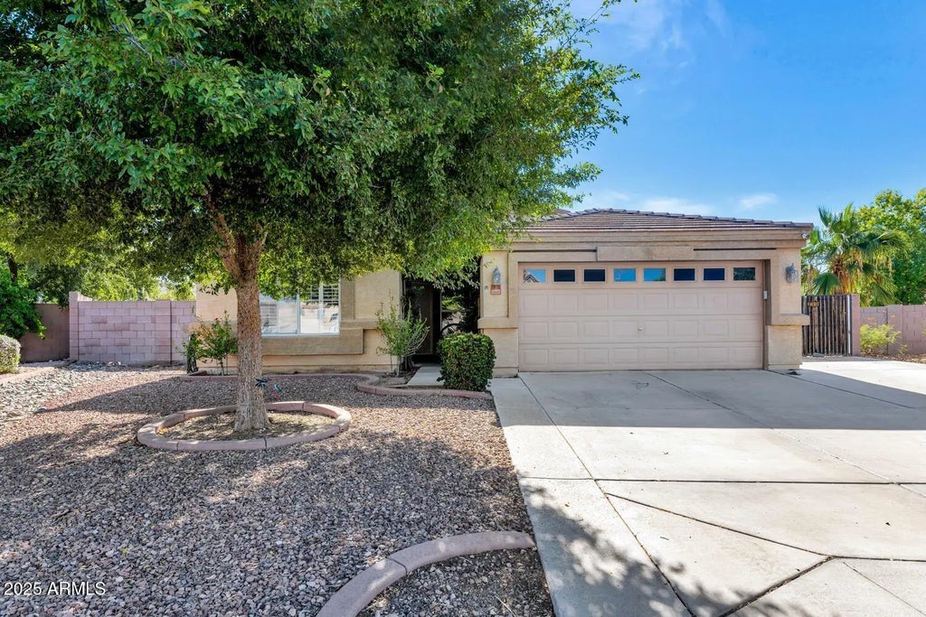 18023 N 111th Drive, Surprise