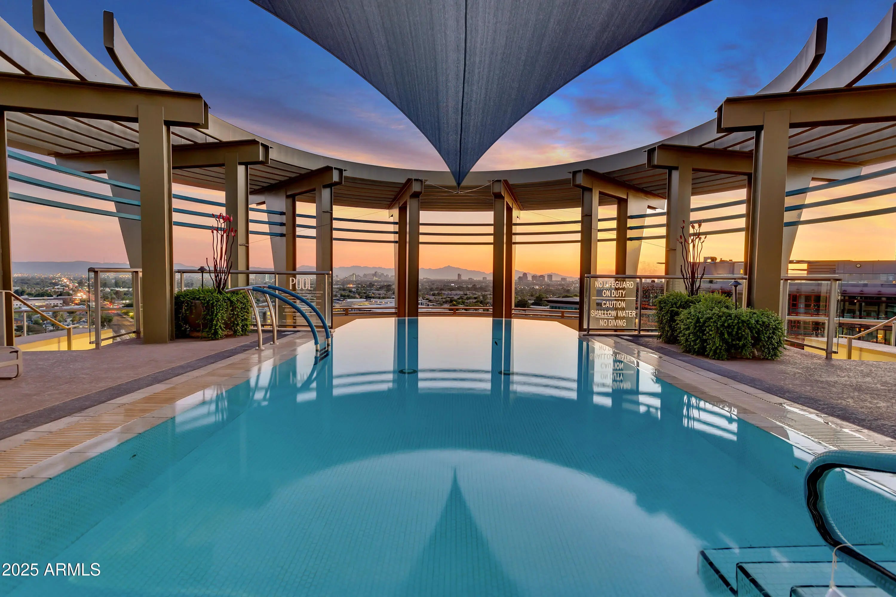 Photo of Listing #6924074