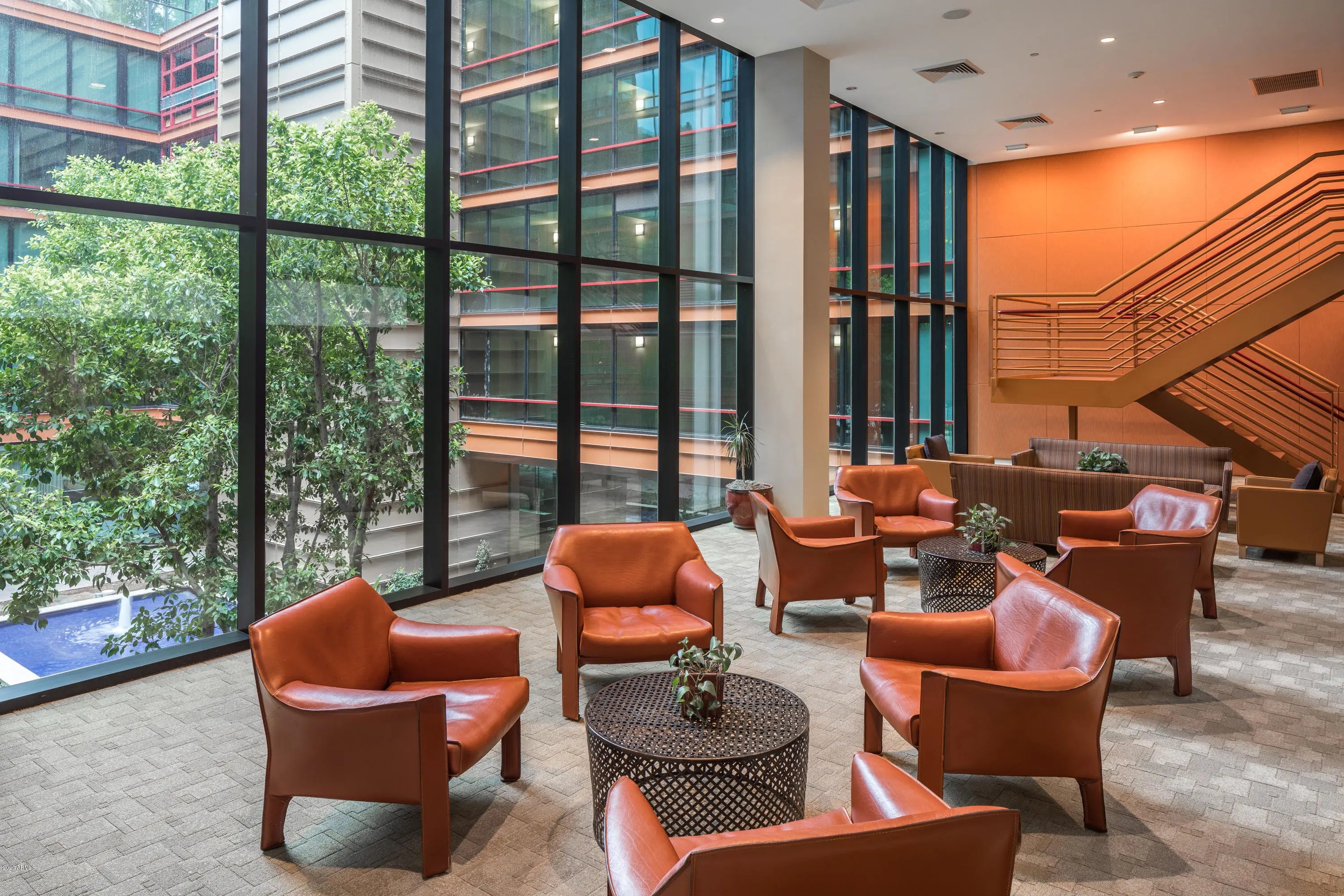 Photo of Listing #6924173