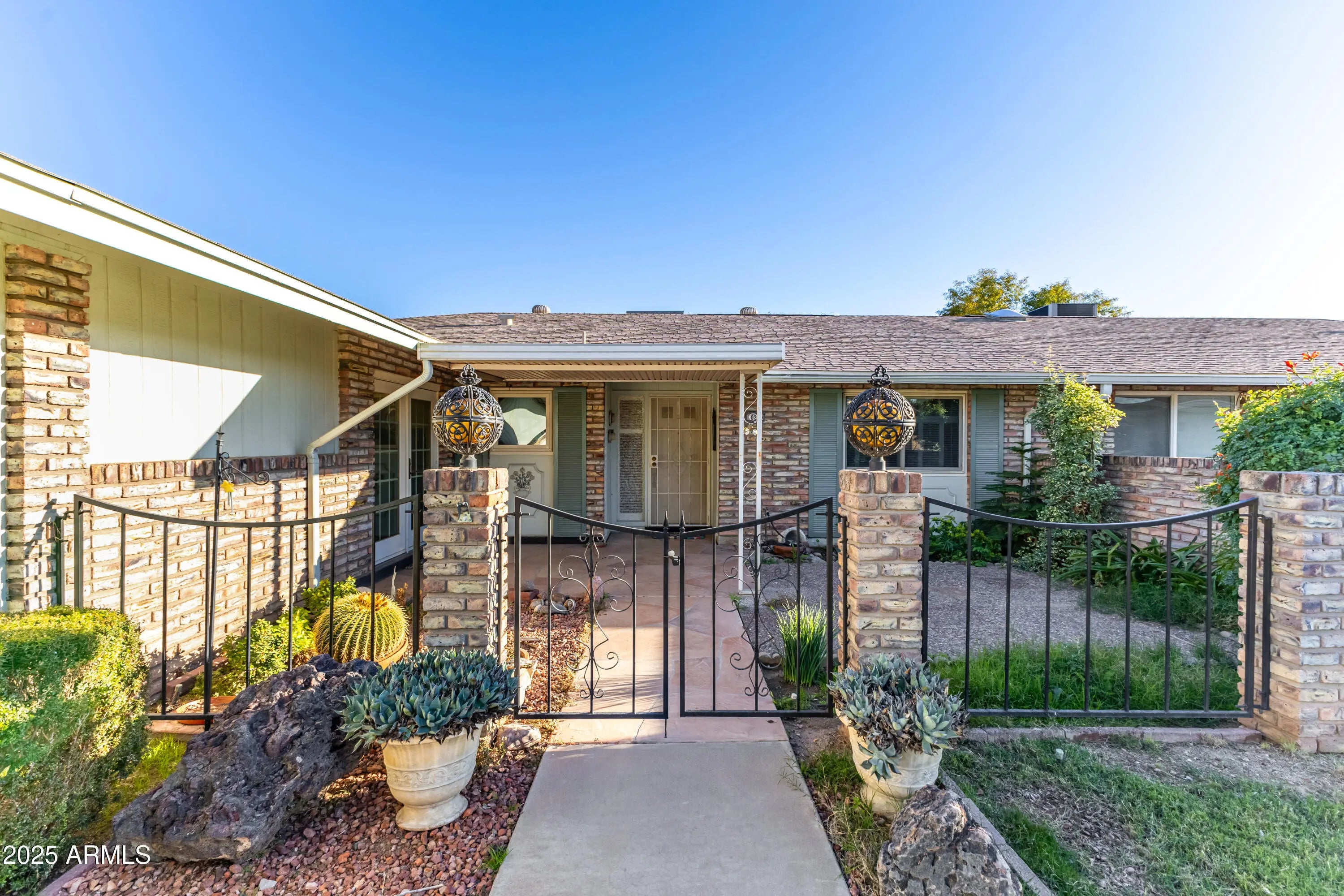 Photo of Listing #6924189