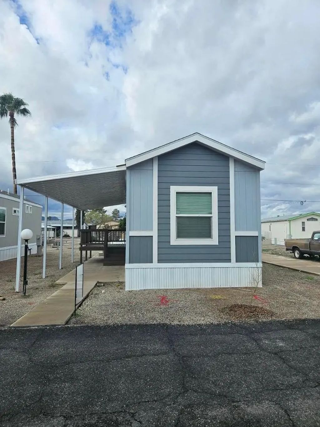 620 W Limberlost Drive (unit E3), Tucson