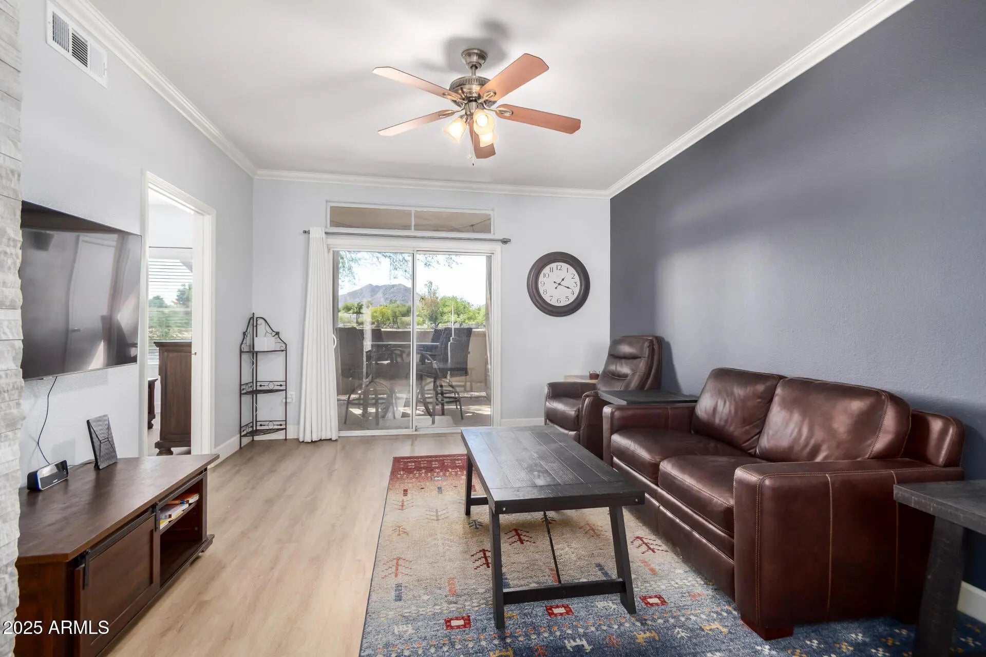 Photo of Listing #6924769